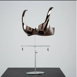 Стійка телескопічна,настільна, для білизни (висота 53-68см. чорний хром)